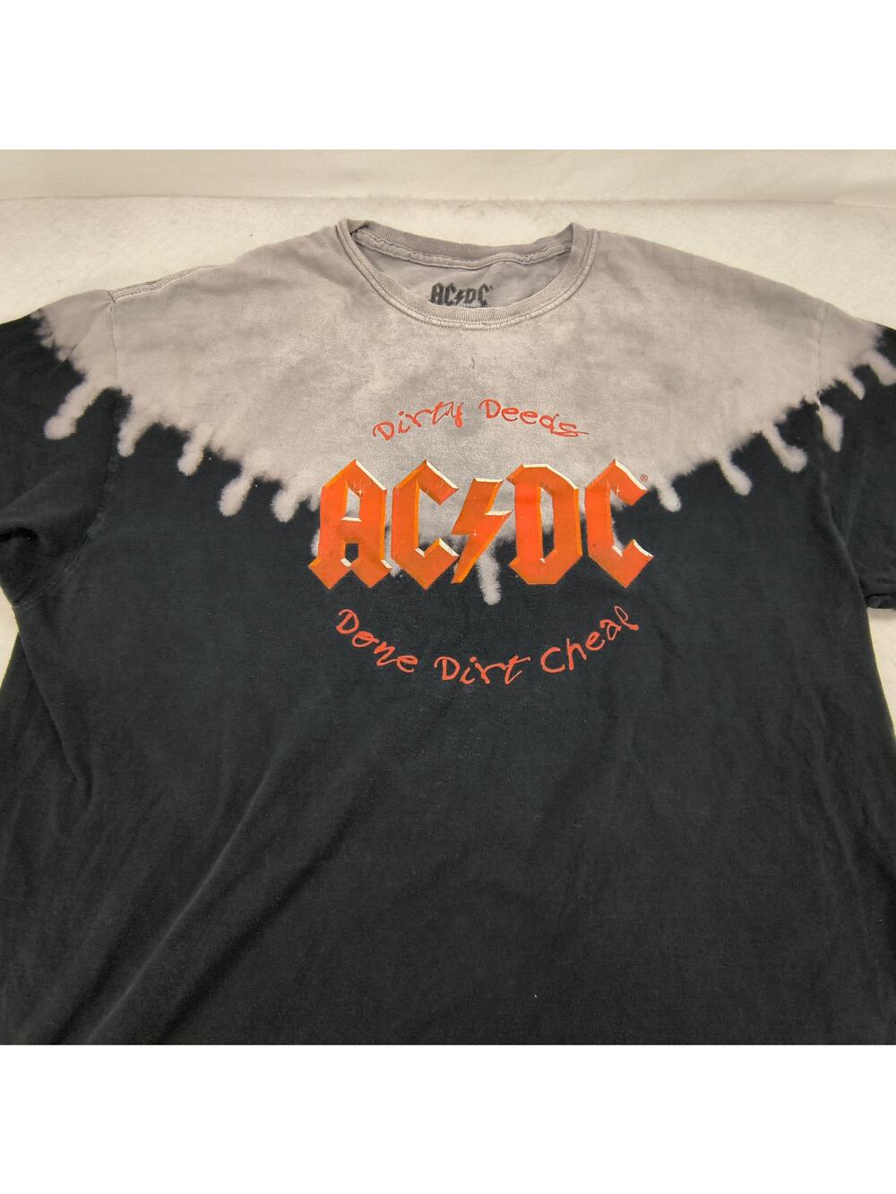 ACDC Dirty Deeds Done Dirt Cheap Band T Shirt Mens Size One Size Black Gray